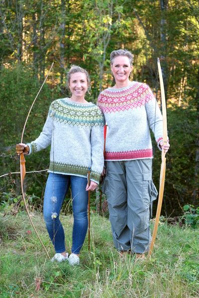 Hovedbilde Skjaldmær (Skjoldmøy) -  garnpakke frost grey - ...