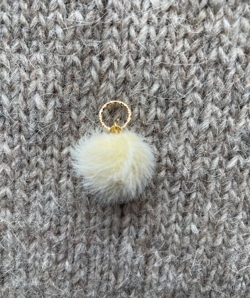 Hovedbilde Pelsdusk lys gul m ring