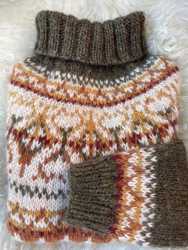 ALASUQ POLAR highland green - golden garnpakke